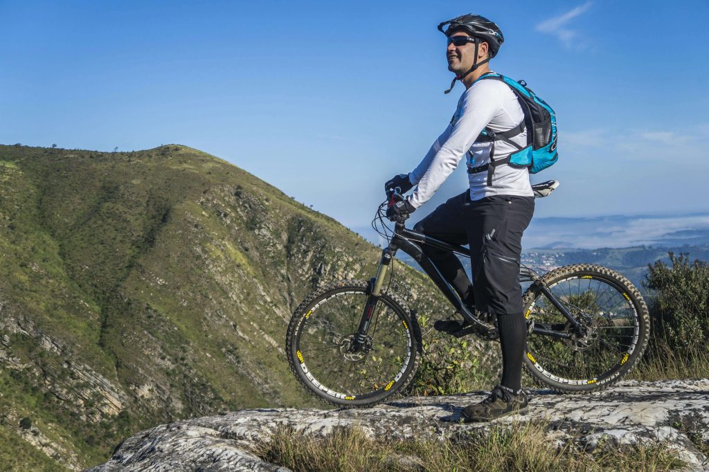 Upptäck el mtb Skellefteå – cykla i naturen och få hjälp av Tidy Powersports i Skellefteå AB:s verkstad.